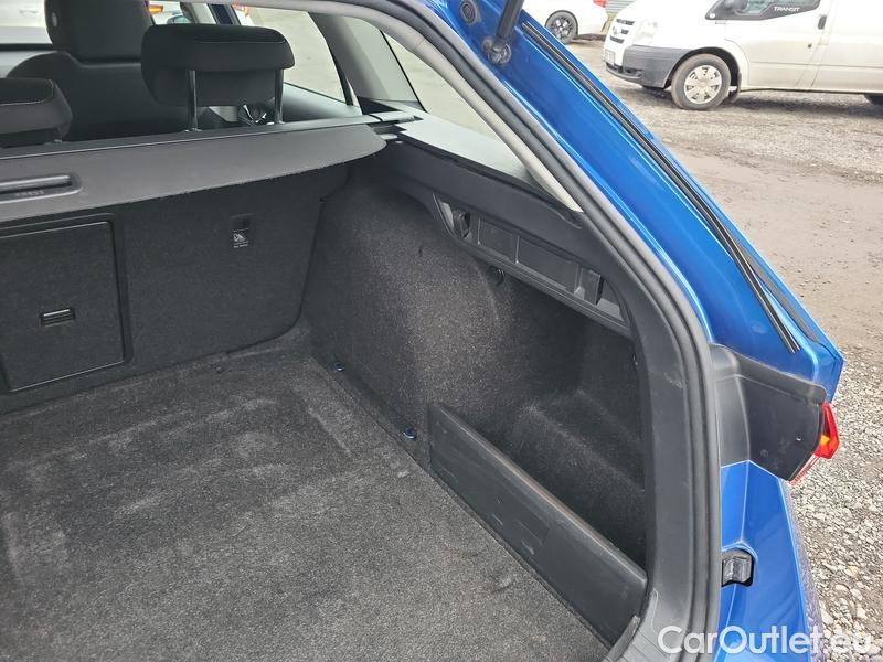  Skoda  Octavia  Combi (NX3)(2020) Oct.Combi 2.0TDI 85 Ambition #23