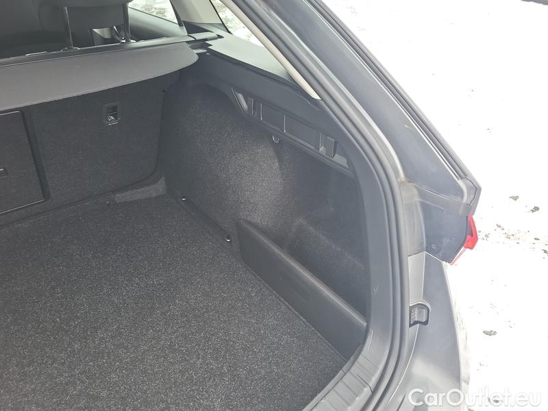  Skoda  Octavia  Combi (NX3)(2020) Oc.Com.1.0e-TEC 81 Ambition AT #9