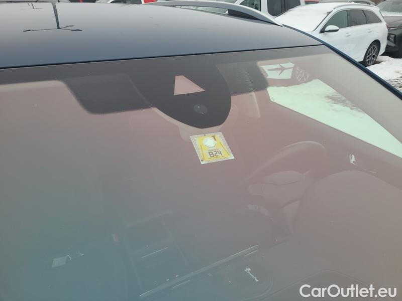  Skoda  Superb  Combi (3V5)(2015) Sup.C.FL2.0TDI 140 Style AT #18