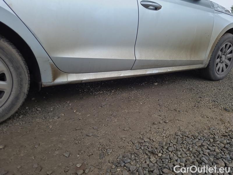  Skoda  Octavia  Combi (NX3)(2020) Oct.Combi 2.0TDI 85 Ambition #24