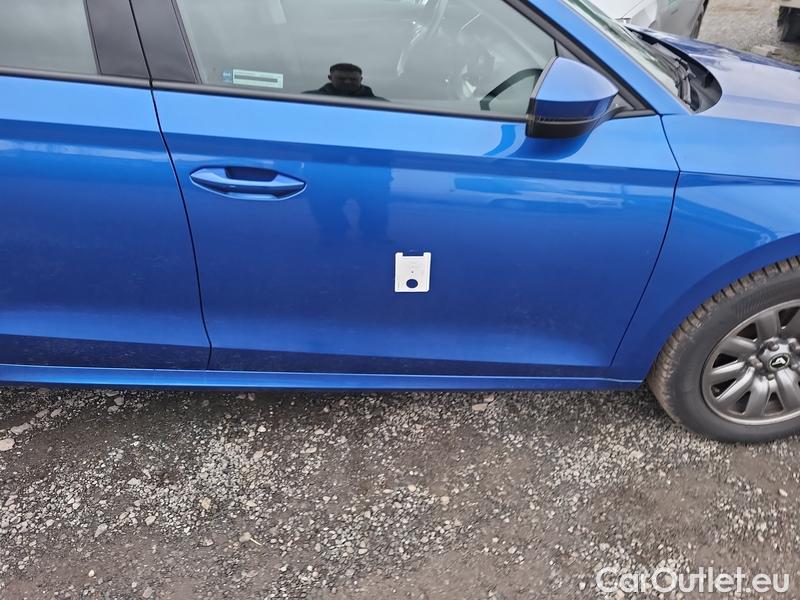  Skoda  Octavia  Combi (NX3)(2020) Oct.Combi 2.0TDI 85 Ambition #9