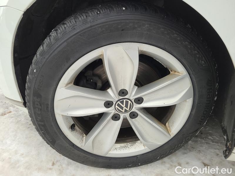  Volkswagen  Passat  Lim (CB2) (2019)  2.0TDI 147 Eleg.4M AT #4