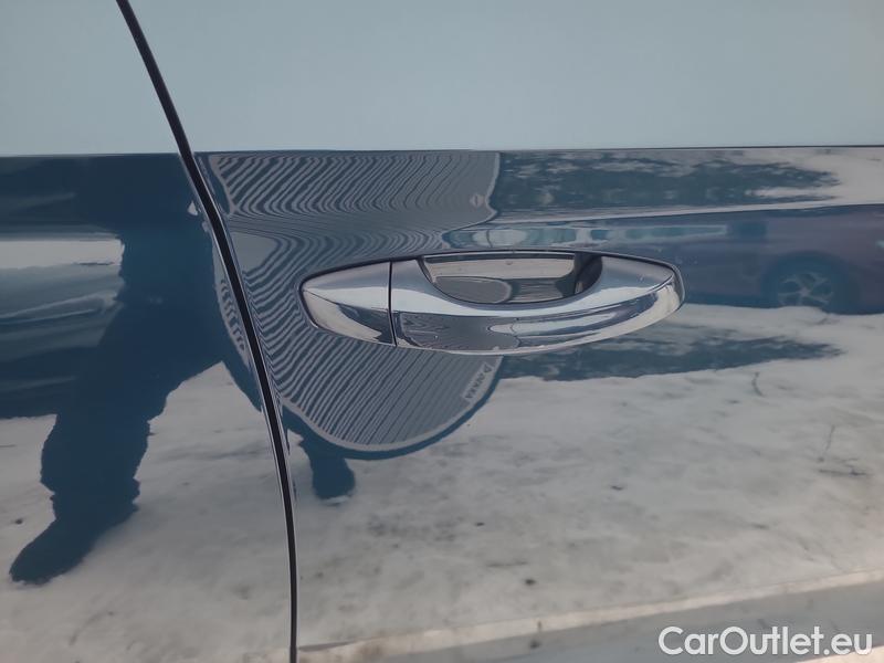  Skoda  Superb  Combi (3V5)(2015) Sup.C.FL2.0TDI 140 Style AT #5