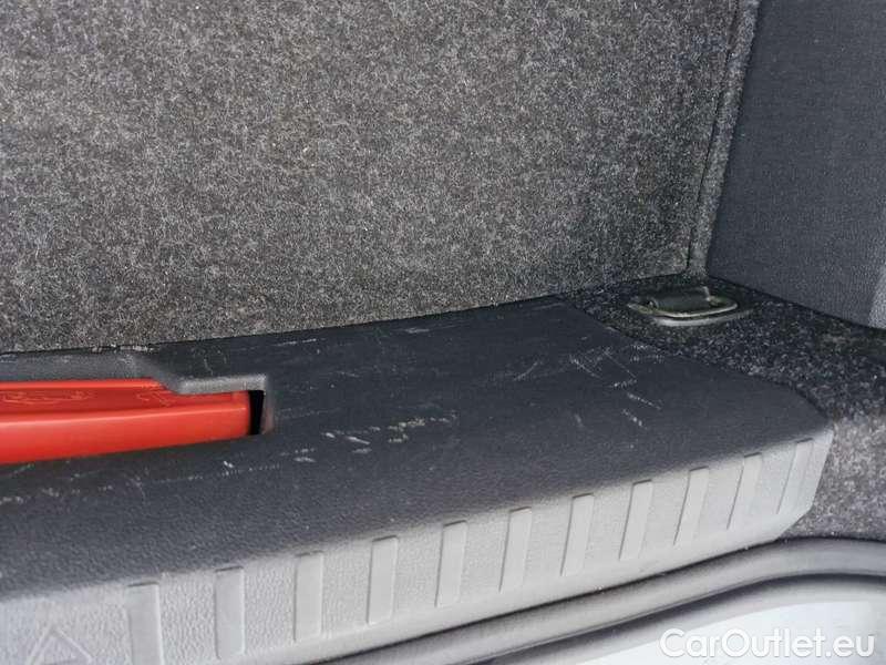  Skoda  Octavia  Lim. (NX3)(2020)  1.5TSI 110 Style 5d #4