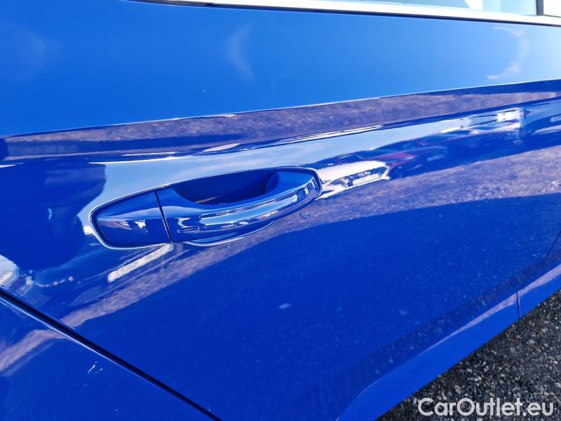  Skoda  Superb  (3V3)(2015) Supe.2.0TDI 147 Style Aut #21