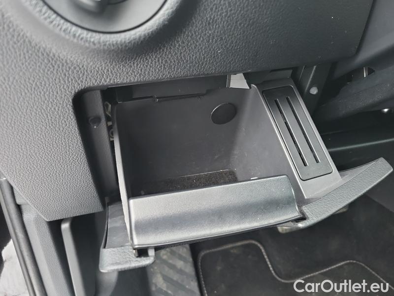  Skoda  Superb  Combi (3V5)(2015) Su.com.2.0TDI 147 4x4 L&K Aut #10