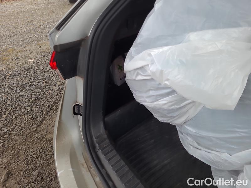  Skoda  Octavia  Combi (NX3)(2020) Oct.Combi 2.0TDI 85 Ambition #22