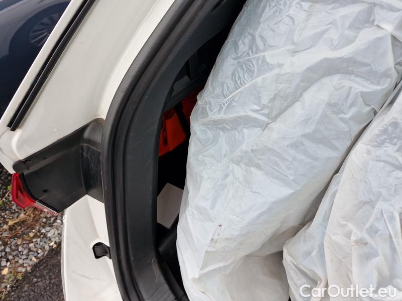  Skoda  Octavia  Combi (NX3)(2020) Oct.Combi 2.0TDI 85 Style #18