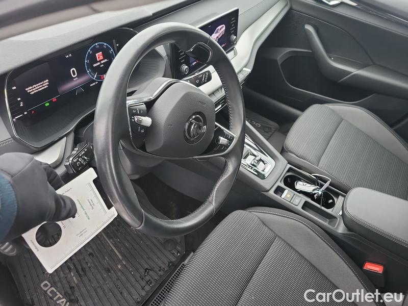  Skoda  Octavia  Combi (NX3)(2020) Oc.Com.1.0e-TEC 81 Ambition AT #3