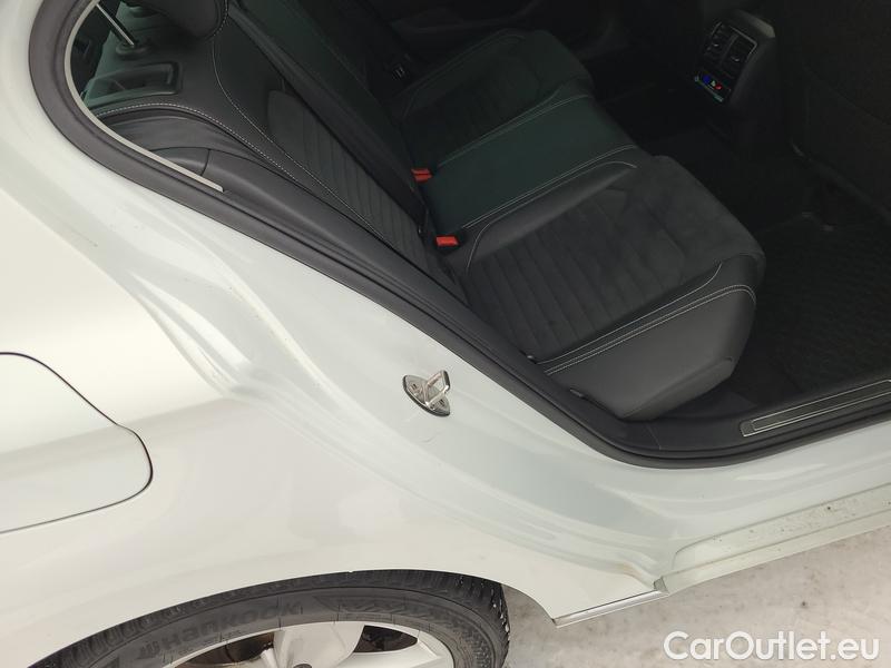  Volkswagen  Passat  Lim (CB2) (2019)  2.0TDI 147 Eleg.4M AT #17