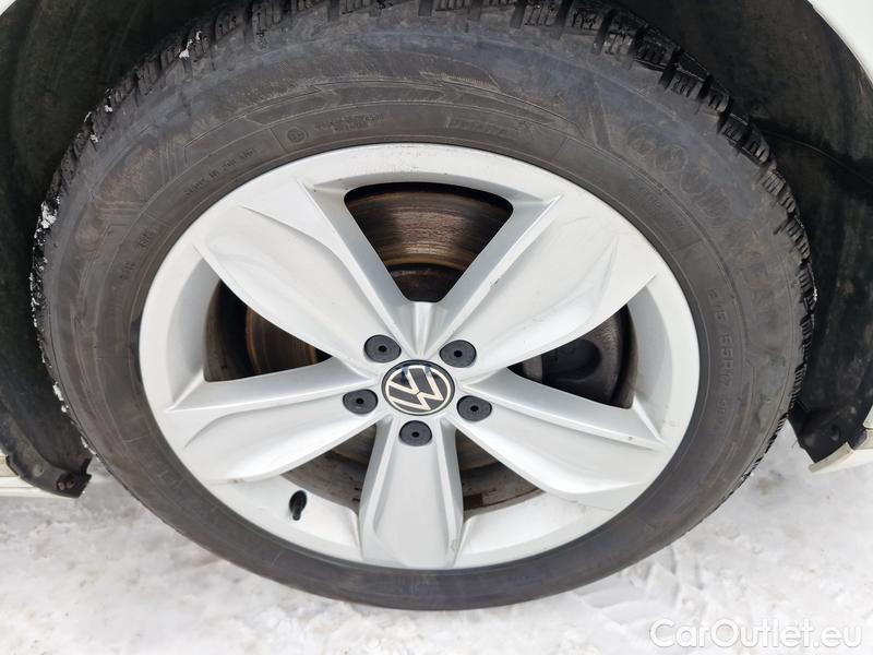  Volkswagen  Passat  Variant (CB5) (2019) Pas.Var.2.0TSI 200 Eleg.4M AT #19