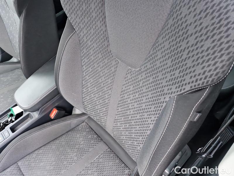  Skoda  Octavia  Combi (NX3)(2020) Oct.Combi 2.0TDI 85 Style #9