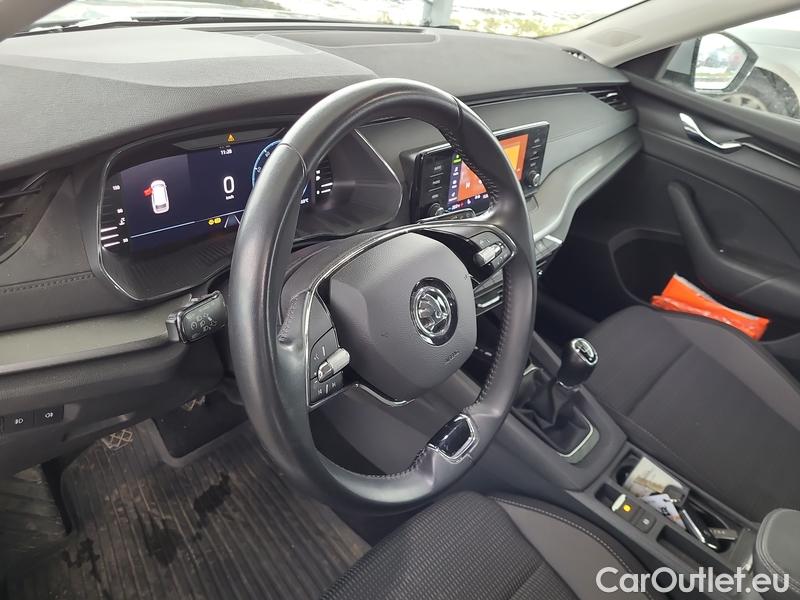  Skoda  Octavia  Combi (NX3)(2020) Oct.Combi 2.0TDI 85 Ambition #8