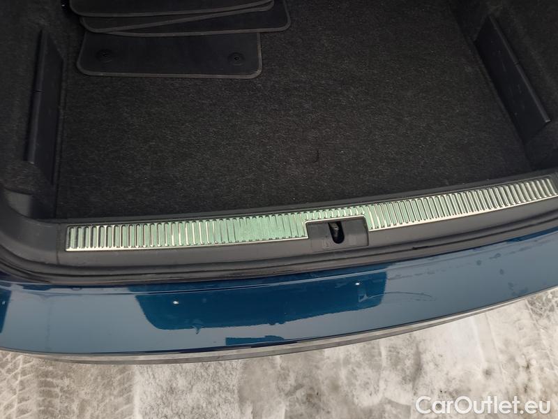  Skoda  Superb  Combi (3V5)(2015) Sup.C.FL2.0TDI 140 Style AT #14