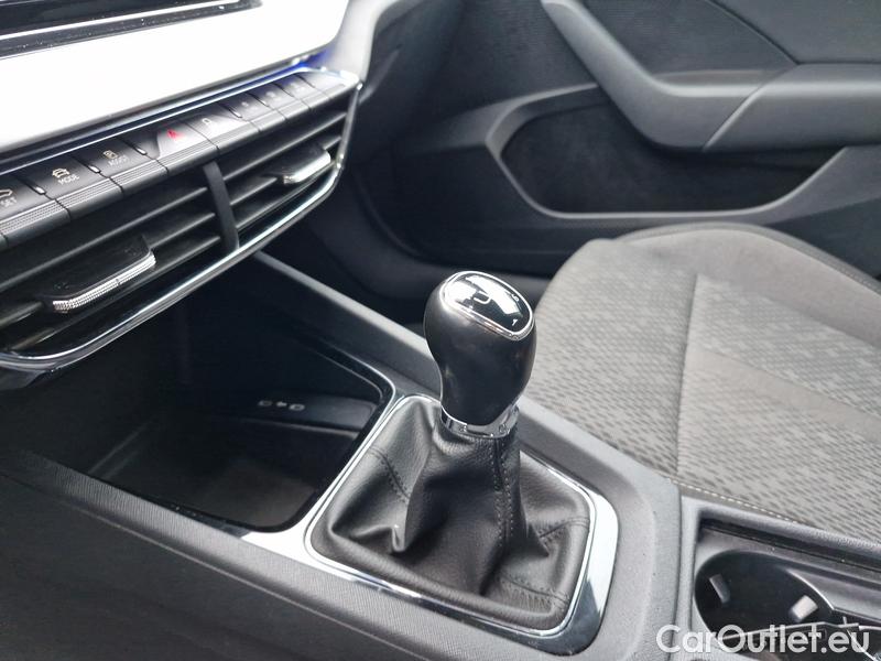  Skoda  Octavia  Combi (NX3)(2020) Oct.Combi 2.0TDI 85 Style #12