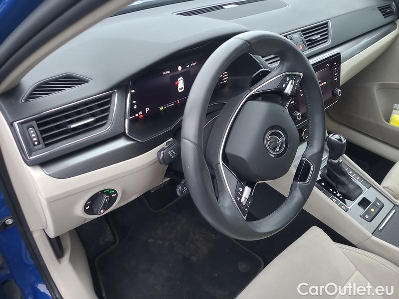  Skoda  Superb  Combi (3V5)(2015) Sup.C.FL2.0TDI 110 Style AT #6