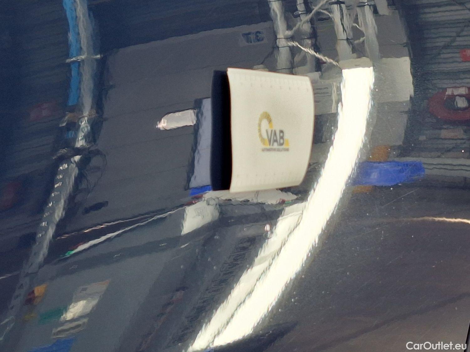  Ford  Kuga Ford,  '19 PHEV, Ford  2.5i PHEV Aut. 165kW Titanium 5d #14