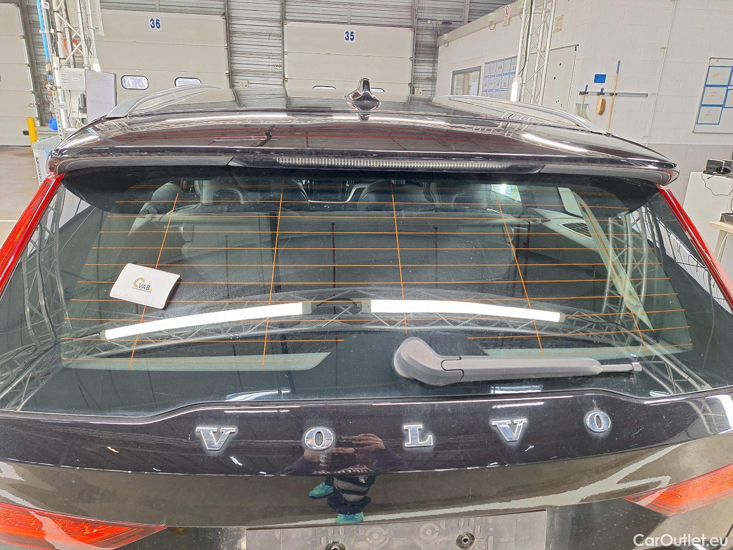  Volvo  V60 Volvo,  '18, Volvo  Cross Country B4 4x4 Geartronic Cross Co #47