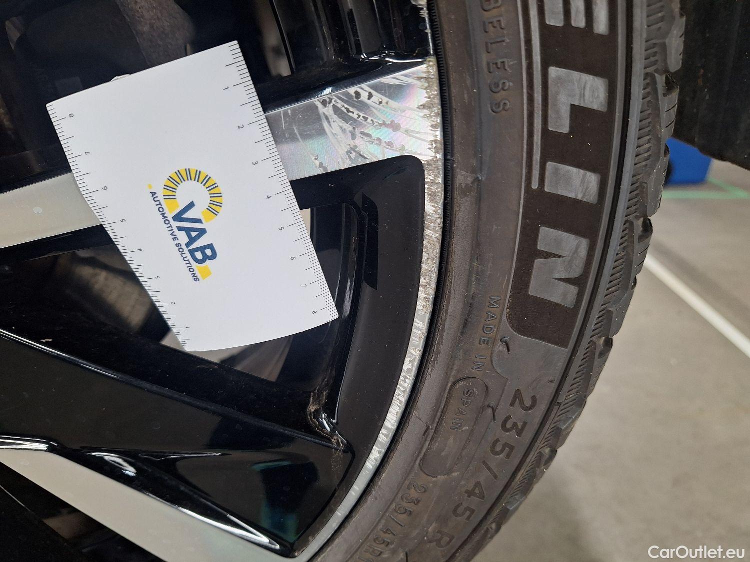  Peugeot  508 Peugeot,  '18 PHEV, Peugeot  1.6 Hybrid 225 e-EAT8 GT 5d #27