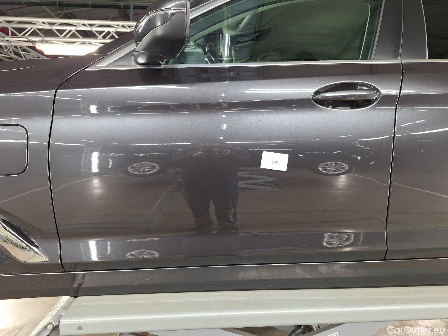  Bmw  Serie 5 BMW, 5-serie '16, BMW 5 Reeks Berline 530e 170kW 4d #25