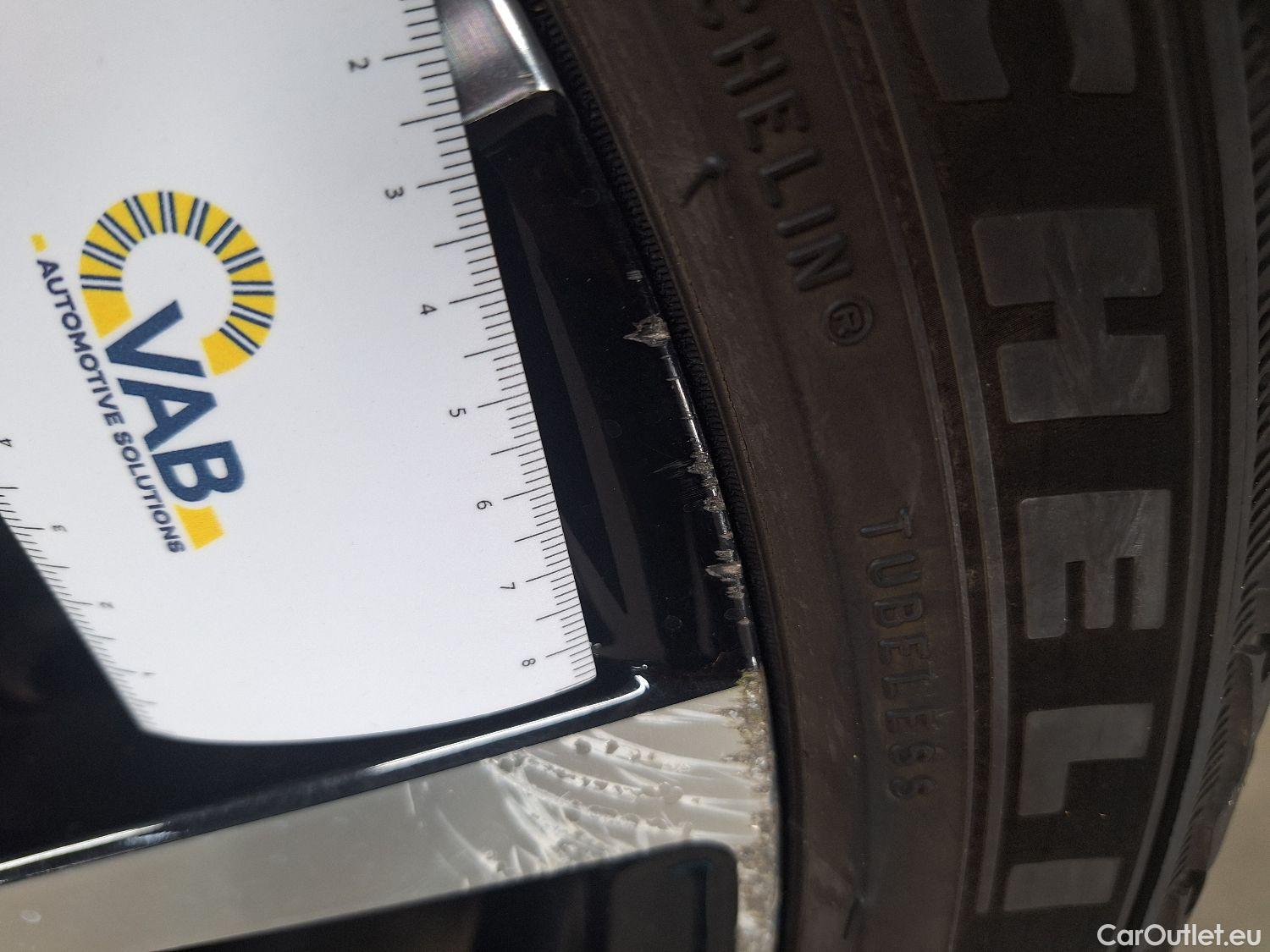  Peugeot  508 Peugeot,  '18 PHEV, Peugeot  1.6 Hybrid 225 e-EAT8 GT 5d #29