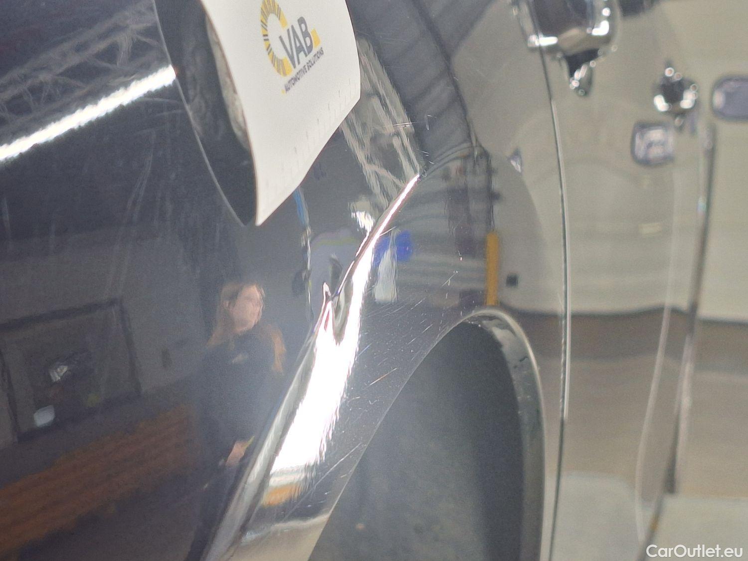  Peugeot  508 Peugeot,  '18 PHEV, Peugeot  1.6 Hybrid 225 e-EAT8 GT 5d #46