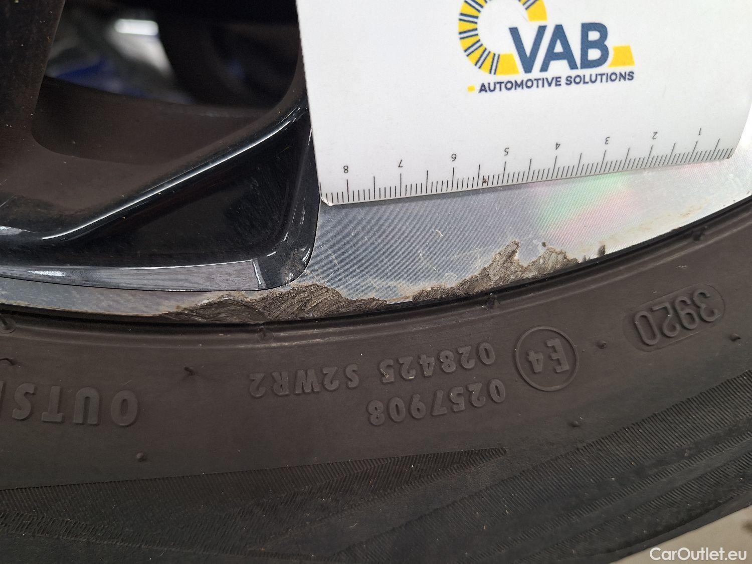  Volvo  XC 40 Volvo, XC40 '17, Volvo XC40 T5 Recharge Geartronic Inscription Expr #2