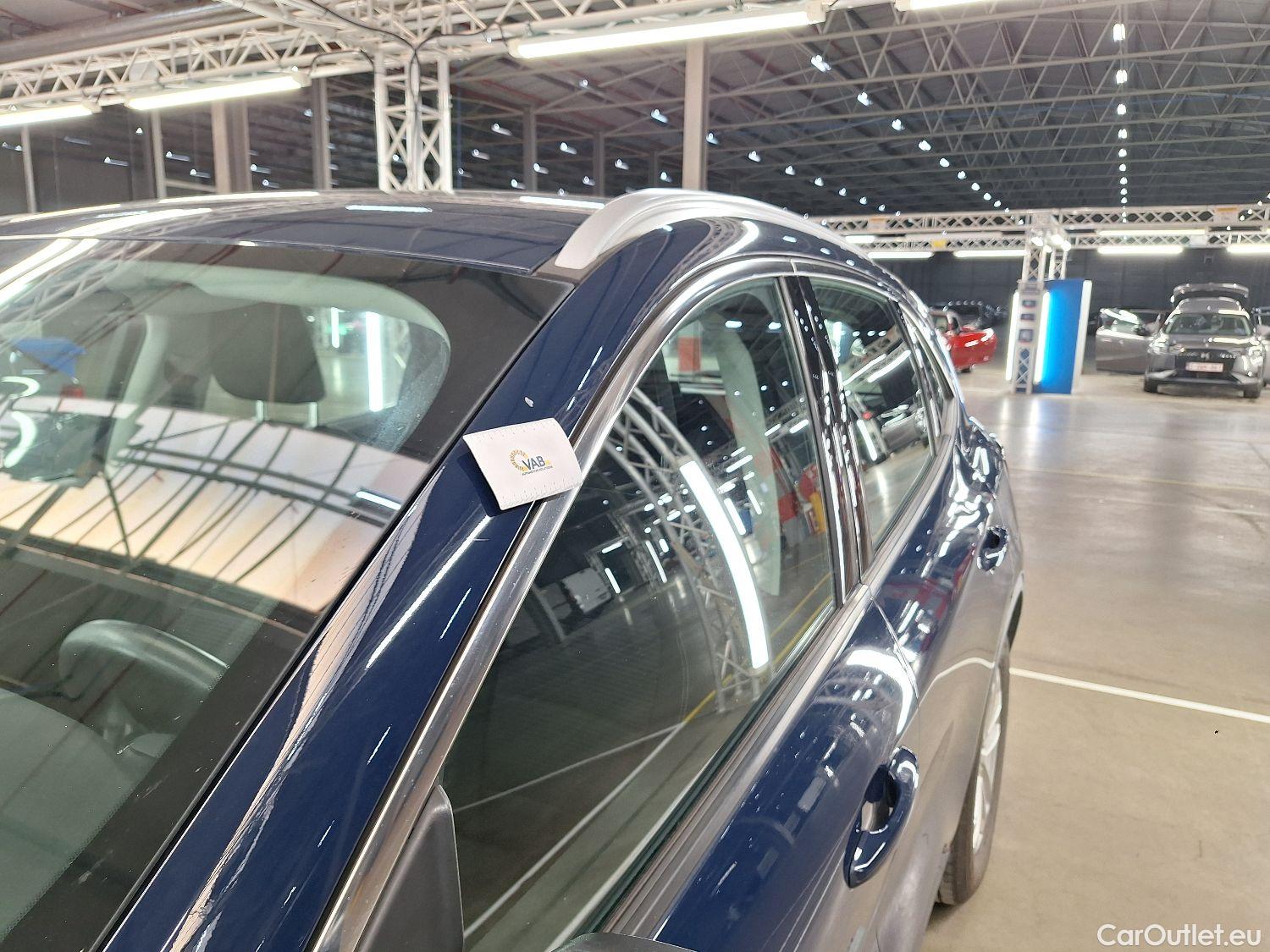  Ford  Kuga Ford,  '19, Ford  2.5i PHEV Aut. 165kW Titanium 5d #71