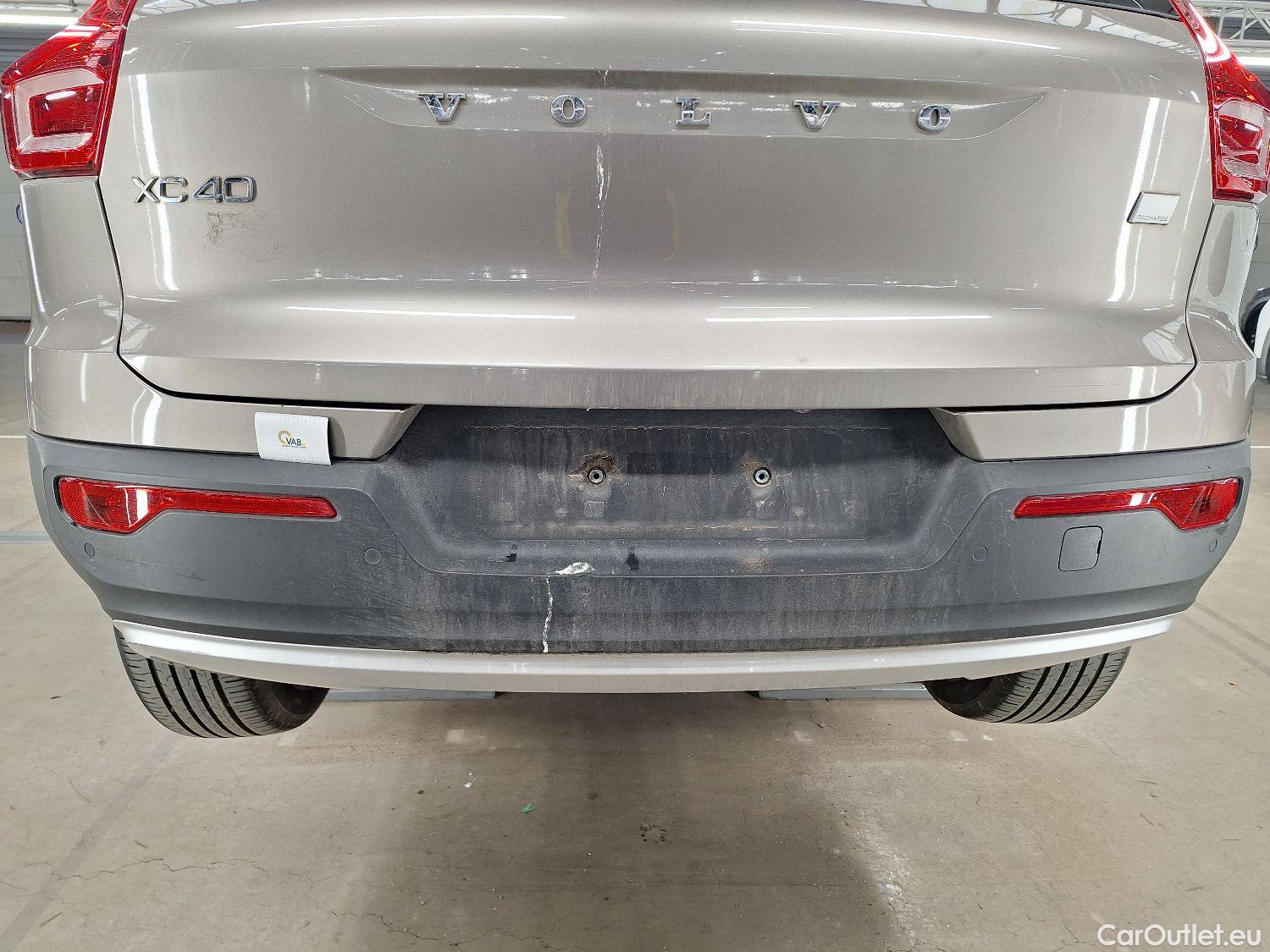  Volvo  XC 40 Volvo, XC40 '17, Volvo XC40 T5 Recharge Geartronic Inscription Expr #13