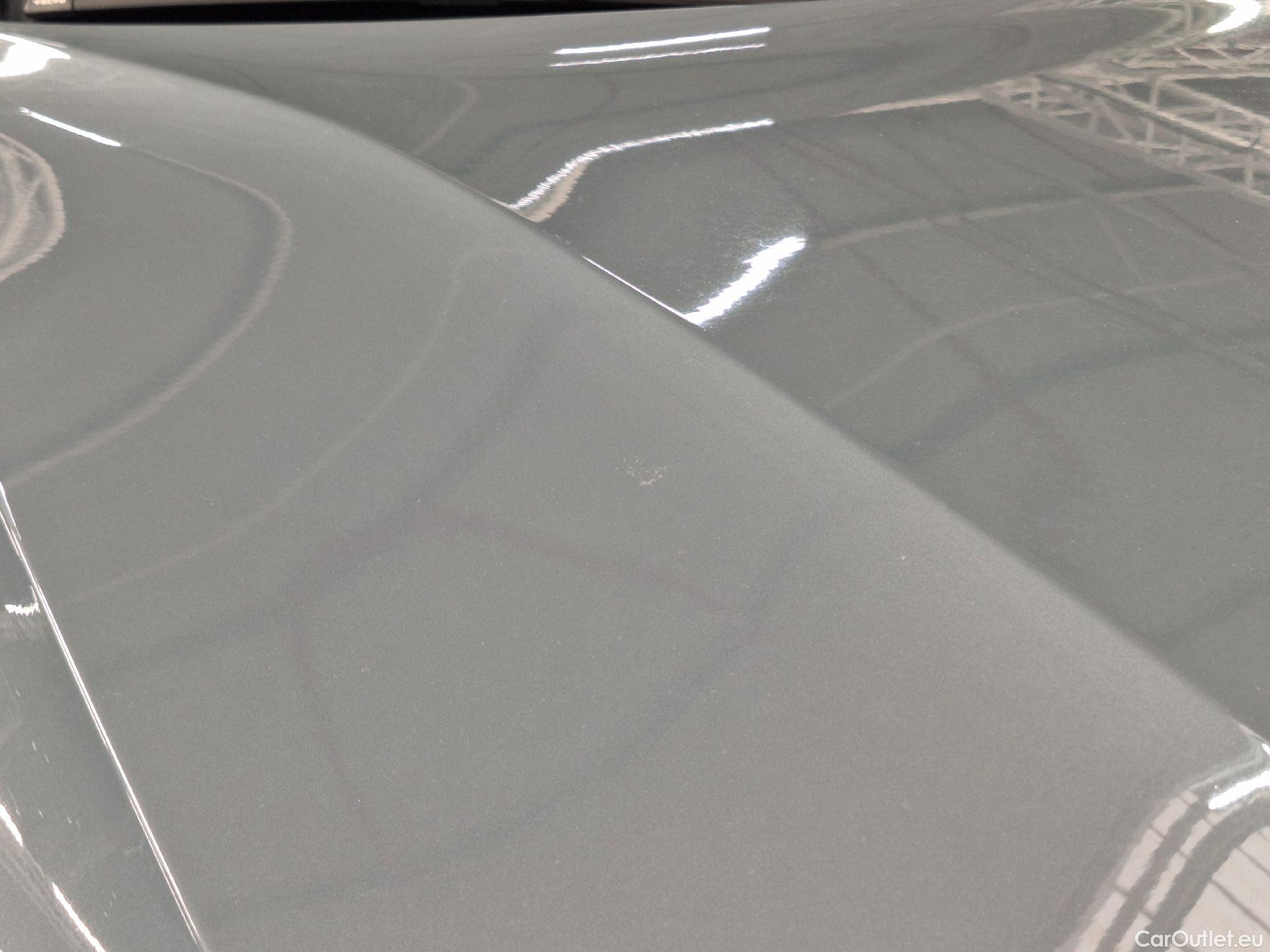  Volvo  XC 40 Volvo, XC40 '17, Volvo XC40 D4 AWD Geartronic R-Design 5d #4