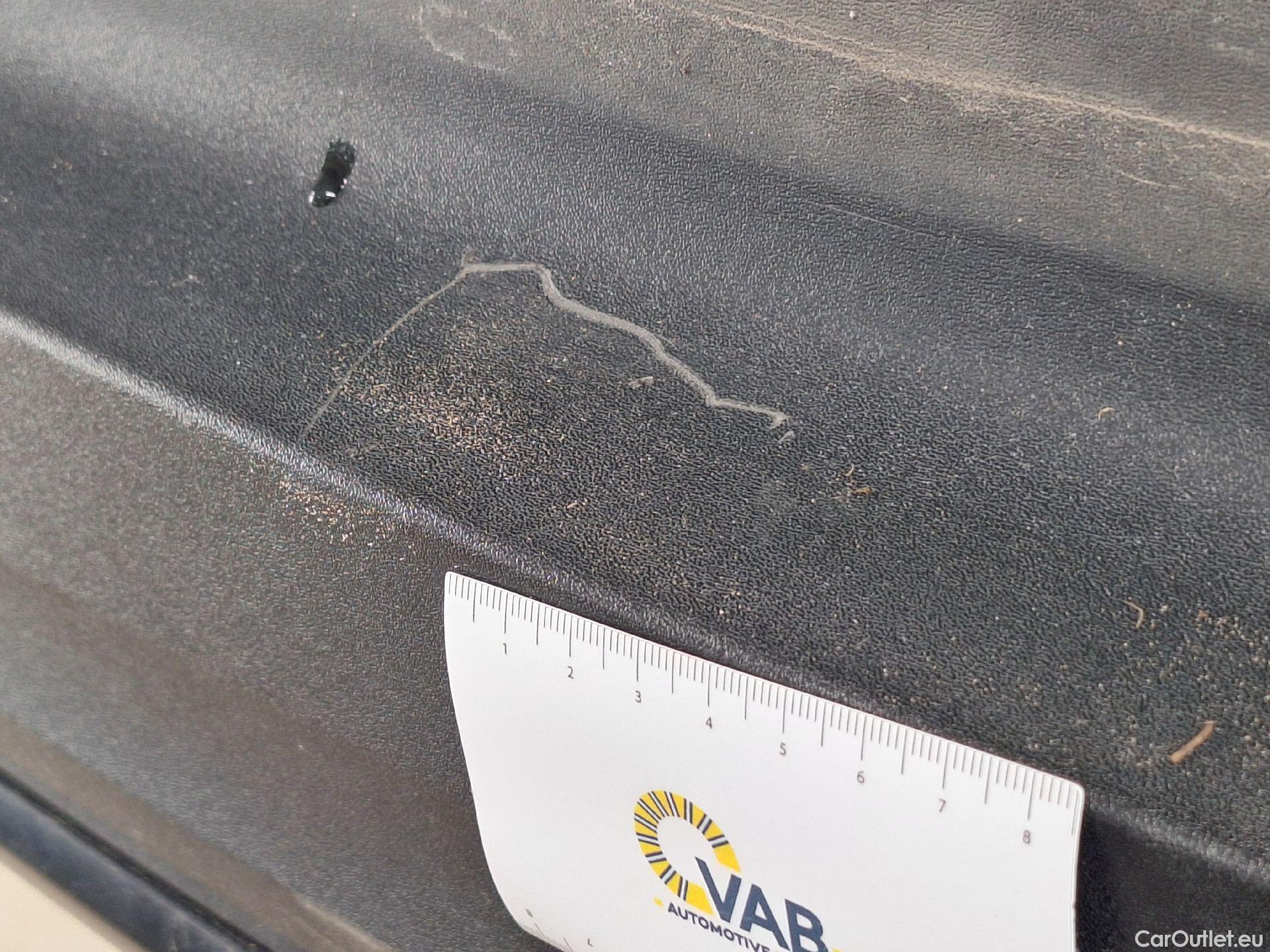  Volvo  XC 40 Volvo, XC40 '17, Volvo XC40 D4 AWD Geartronic R-Design 5d #63