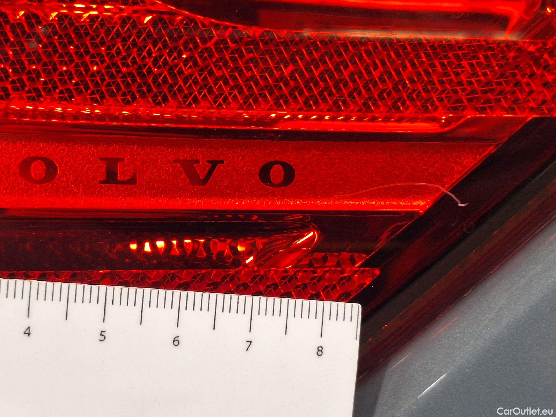  Volvo  XC 40 Volvo, XC40 '17, Volvo XC40 D4 AWD Geartronic R-Design 5d #48