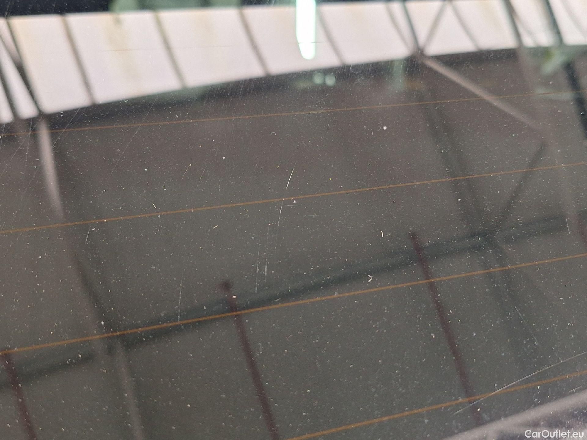  Volvo  XC 40 Volvo, XC40 '17, Volvo XC40 D4 AWD Geartronic R-Design 5d #29