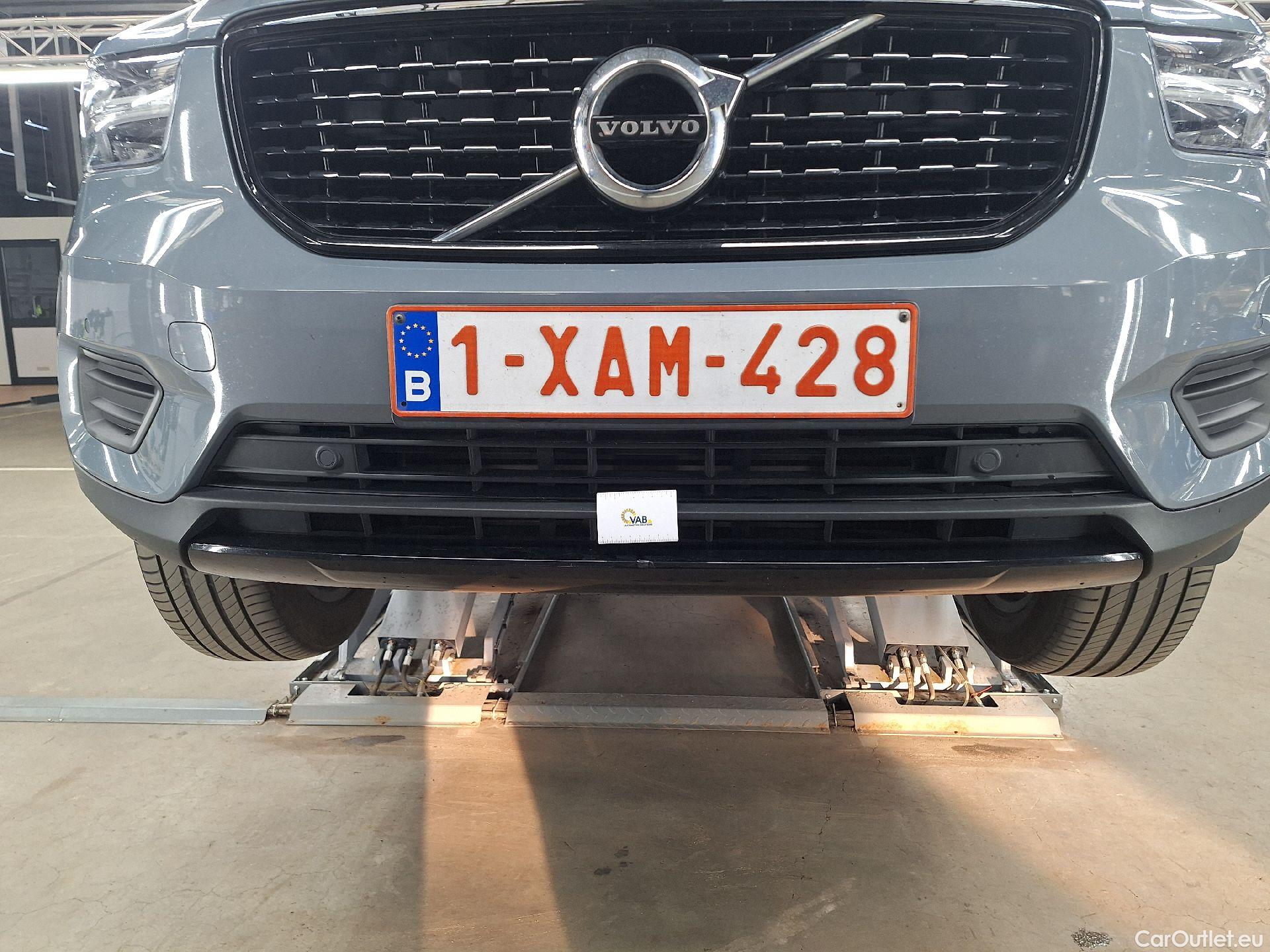  Volvo  XC 40 Volvo, XC40 '17, Volvo XC40 D4 AWD Geartronic R-Design 5d #57
