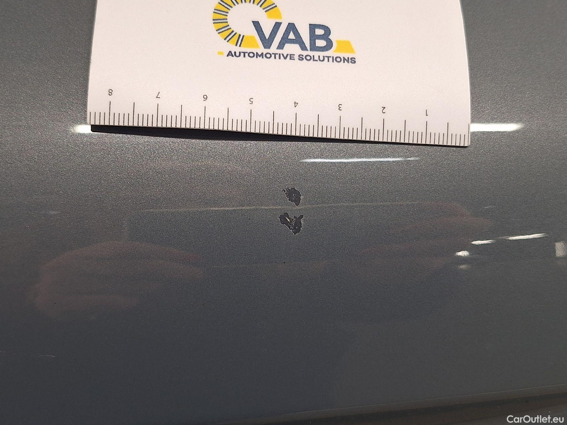  Volvo  XC 40 Volvo, XC40 '17, Volvo XC40 D4 AWD Geartronic R-Design 5d #32