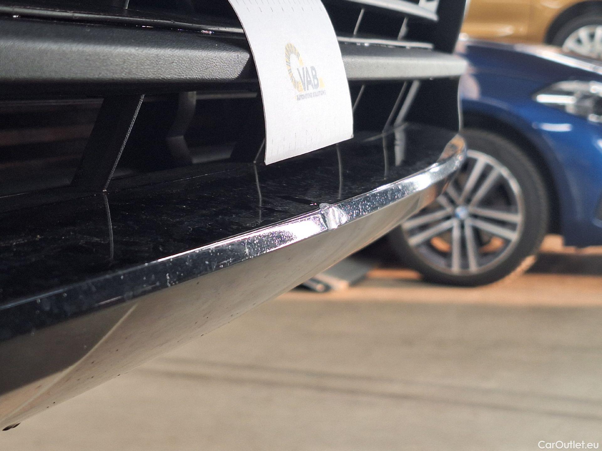  Volvo  XC 40 Volvo, XC40 '17, Volvo XC40 D4 AWD Geartronic R-Design 5d #58