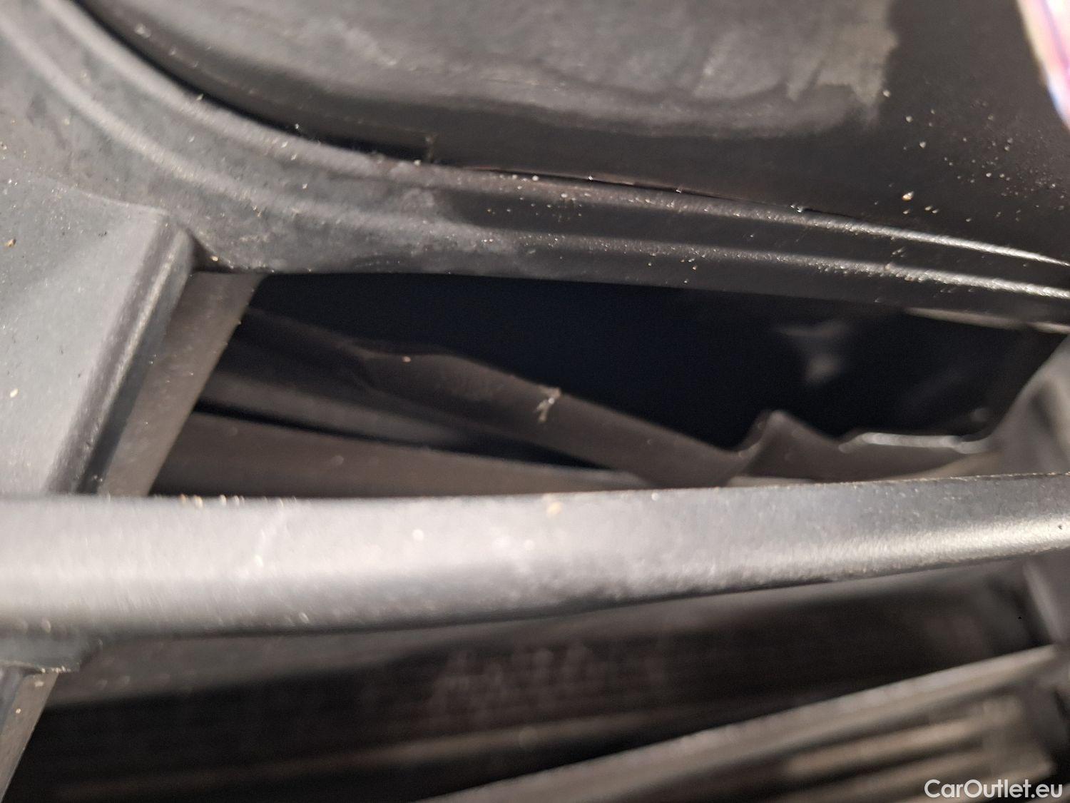  Bmw  X1 BMW,  FL'19, BMW  sDrive18iA (100 kW) 5d #17