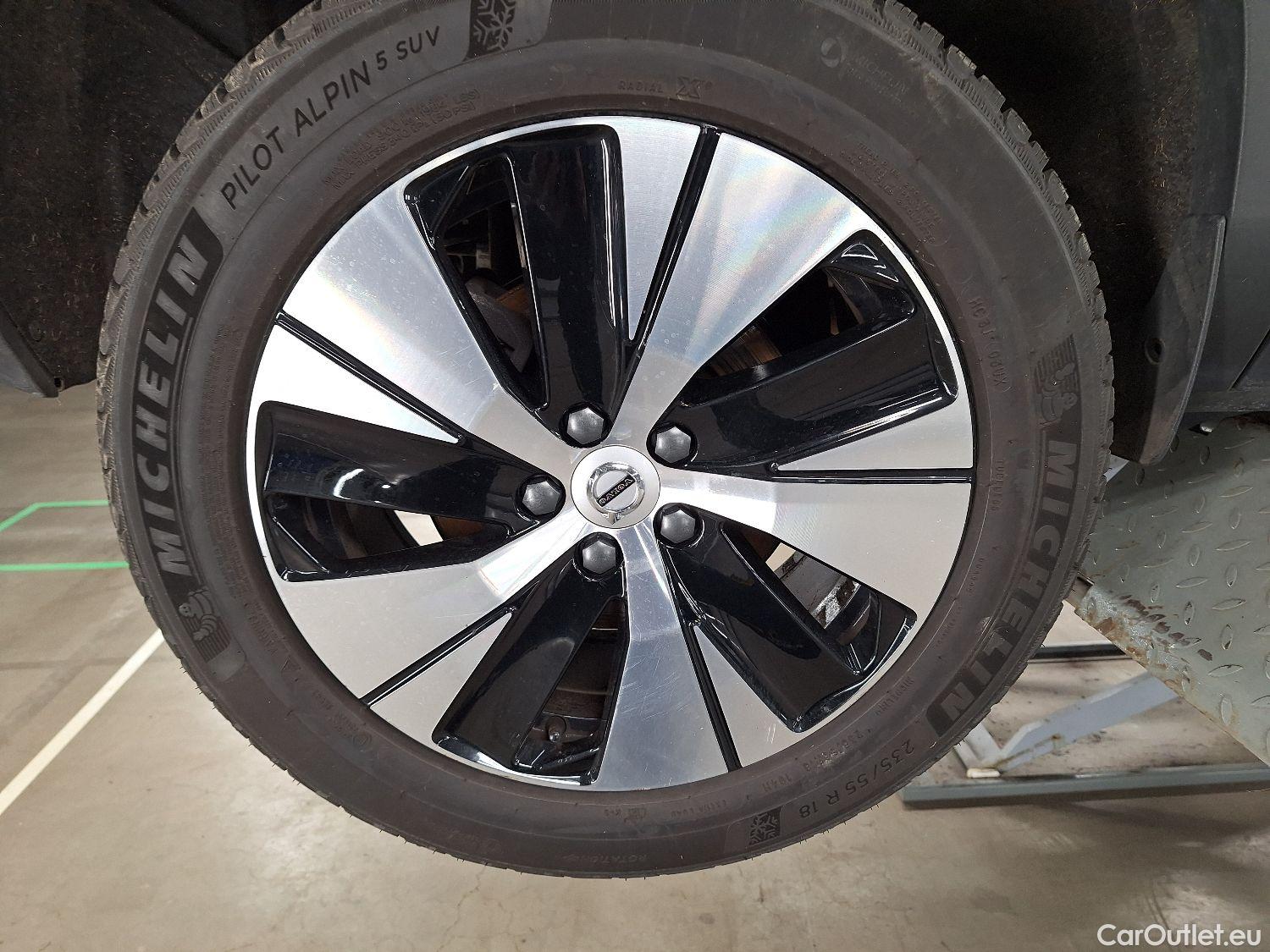  Volvo  XC 40 Volvo, XC40 '17 PHEV, Volvo XC40 T4 Recharge Geartronic Inscription Expr #17