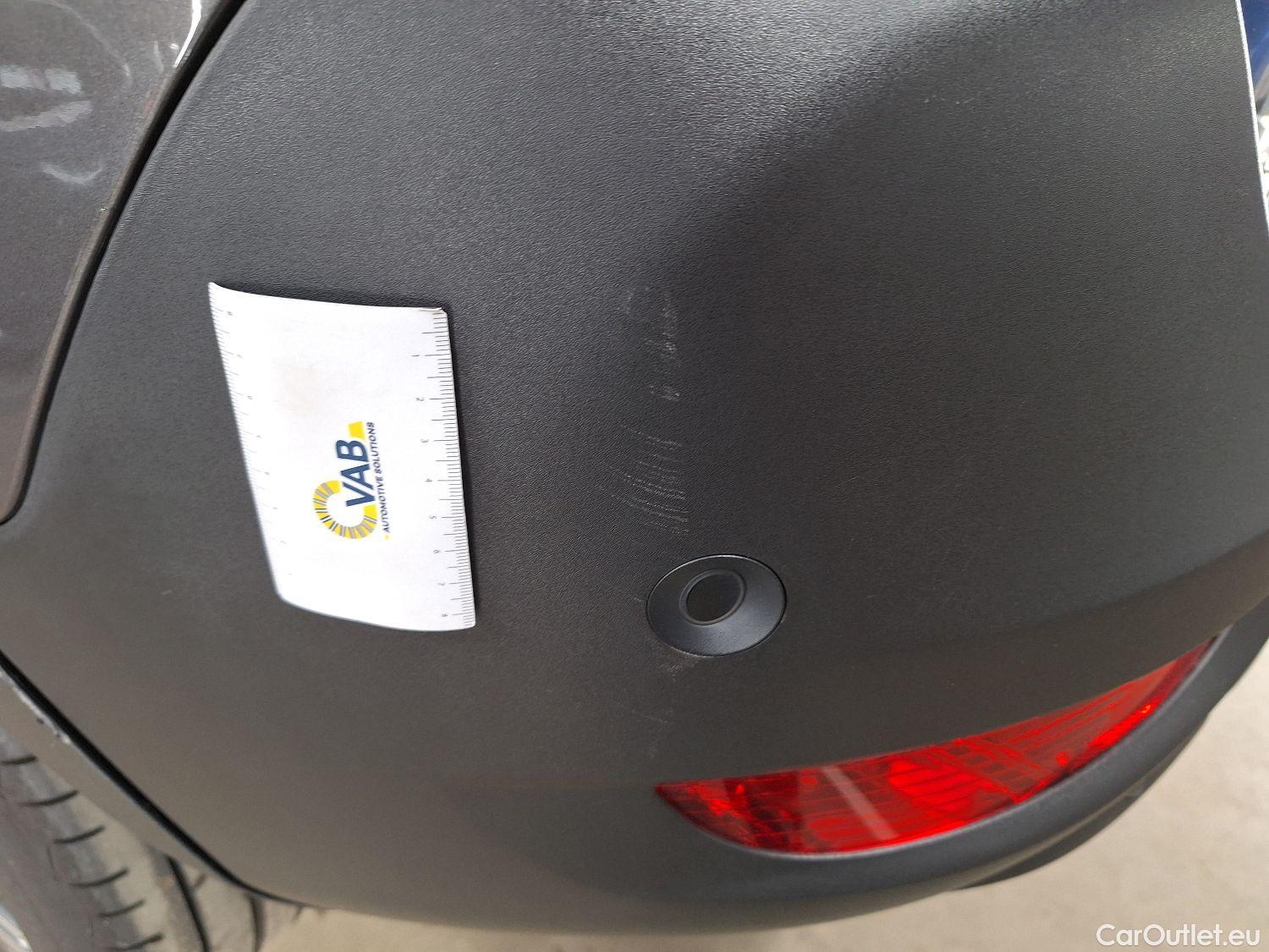  Peugeot  5008 Peugeot,  FL'20, Peugeot  1.5 BlueHDi 96kW S&S EAT8 Allure Pack #23