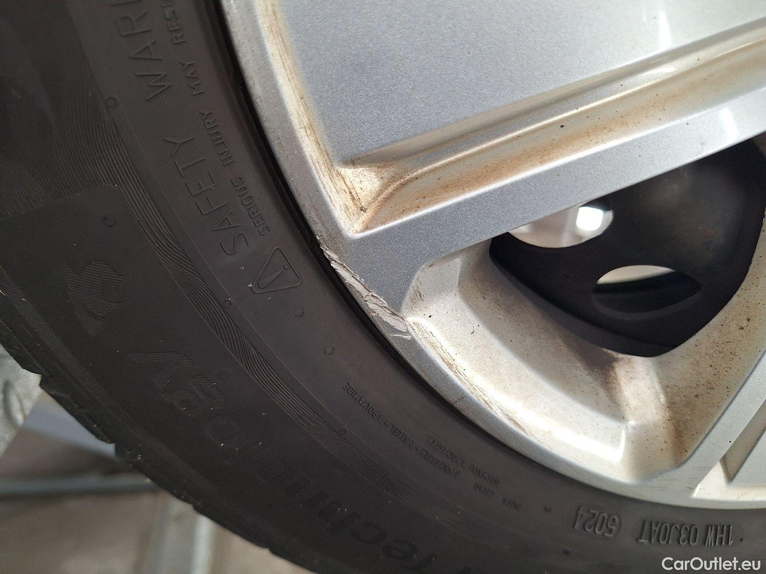  Dacia  Sandero Dacia,  '13, Dacia  SCe 75 Comfort 5d #3