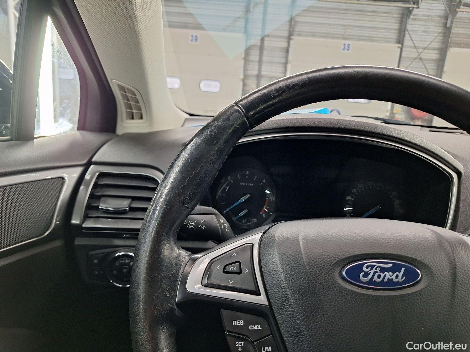  Ford  Mondeo Ford,  5d '14, Ford  2.0 Ecoblue 88kW Business Class 5d #43