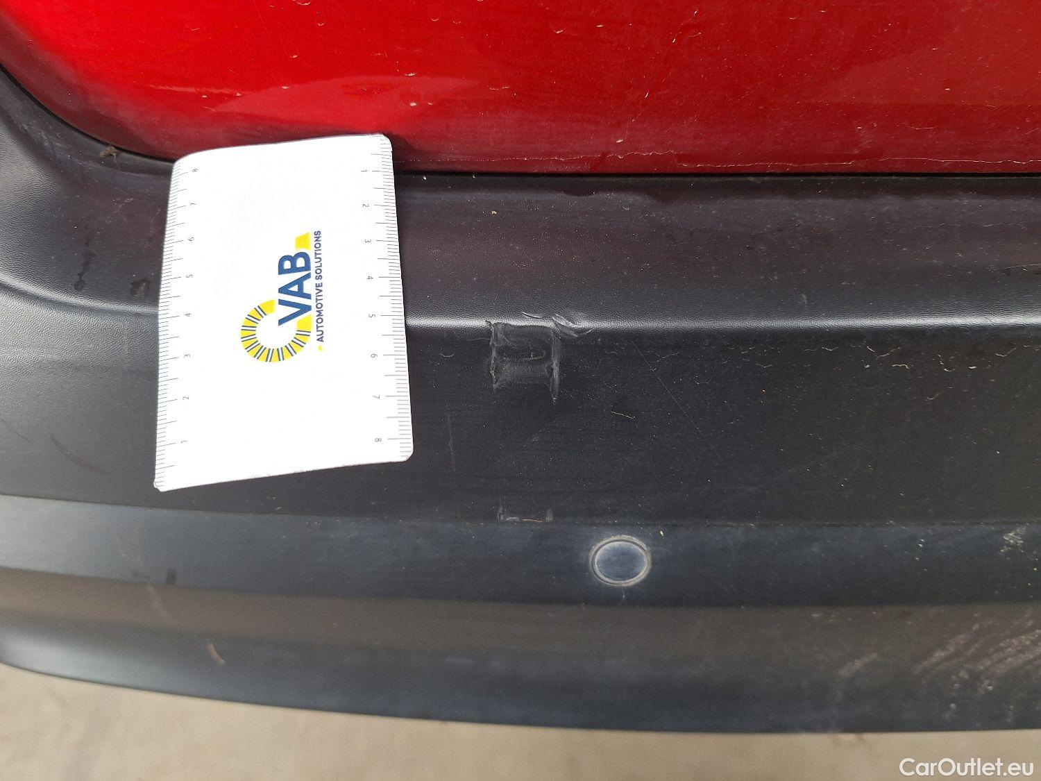  Citroen  C3 Citroën,  FL'20, Citroën  1.2 PureTech 110 S&S MAN6 Shine 5d #14