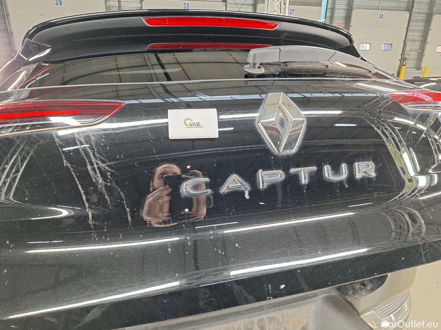  Renault  Captur Renault,  '19, Renault  E-TECH Plug-in Hybrid Intens 5d #36