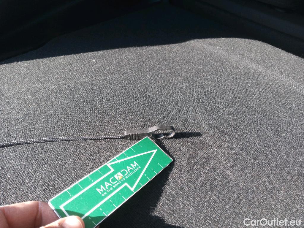  Bmw  X2 BMW  sDrive18i Impulse Steptronic Techo Solar #2