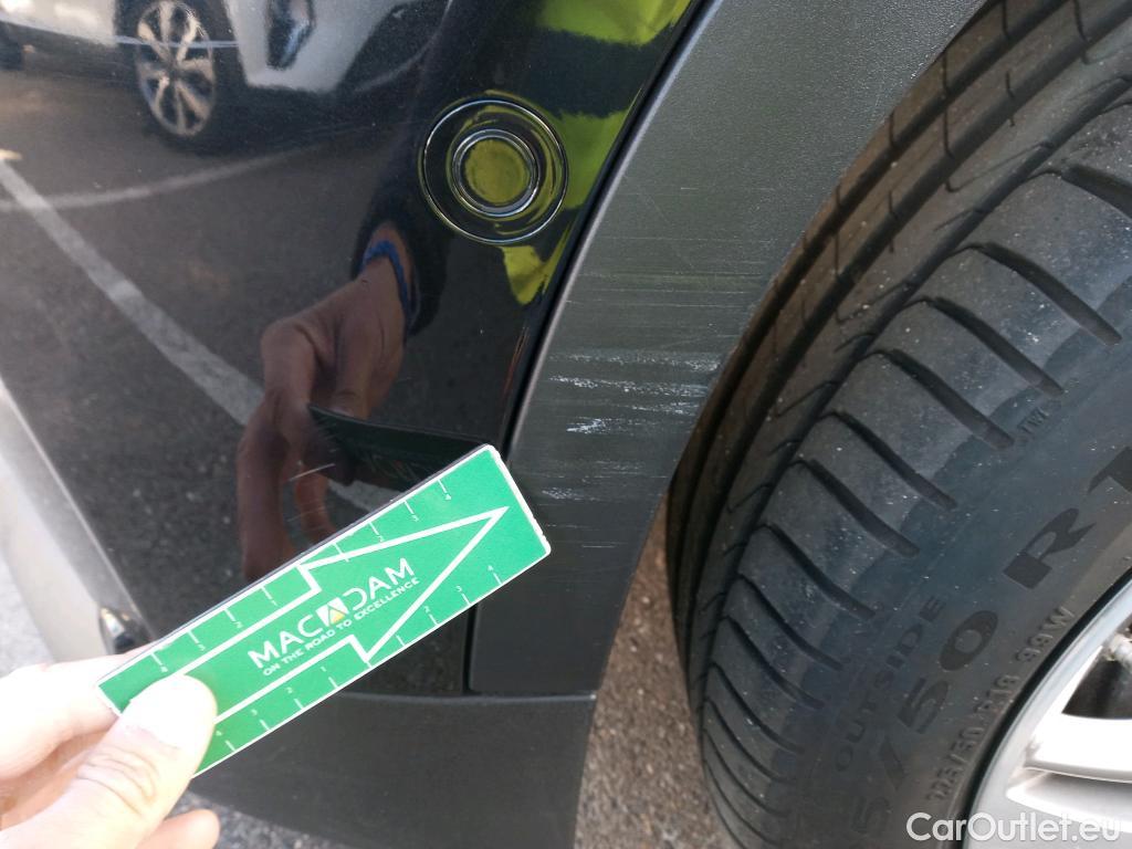  Bmw  X2 BMW  sDrive18i Impulse Steptronic Techo Solar #33