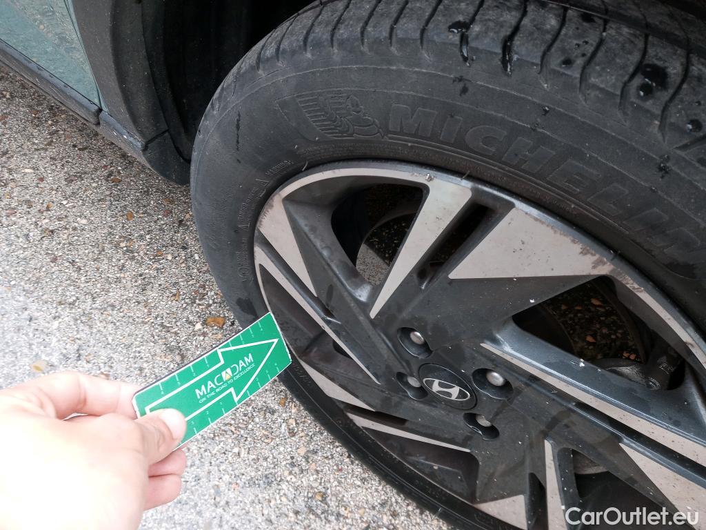  Hyundai  Bayon HYUNDAI  / 2021 / 5P / todoterreno 1.0 TGDI 74kW (100CV) 48V Maxx #7