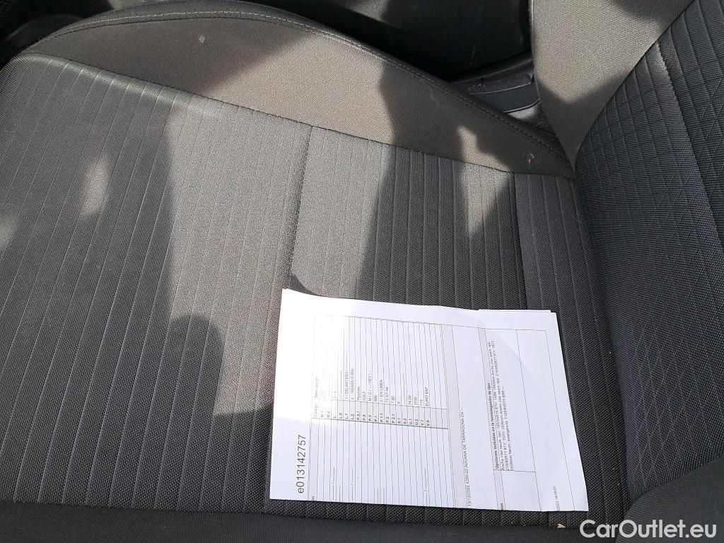  Hyundai  i20 HYUNDAI  / 2020 / 5P / berlina con portón 1.0 TGDI 74kW (100CV) 48V Klass #19