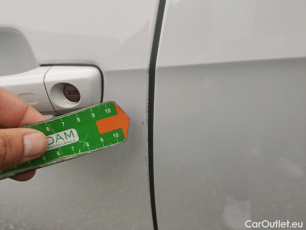  Audi  Q2 AUDI  / 2016 / 5P / todoterreno Design 30 TFSI 85kW (116CV) #2