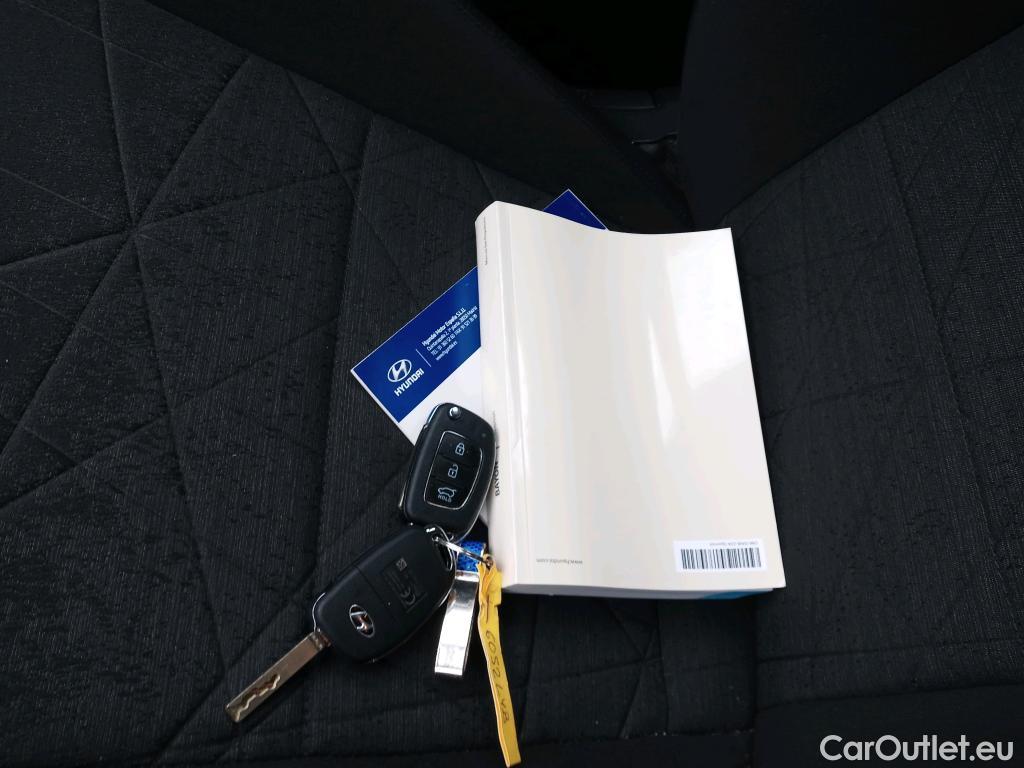  Hyundai  Bayon HYUNDAI  / 2021 / 5P / todoterreno 1.0 TGDI 74kW (100CV) 48V Maxx #9