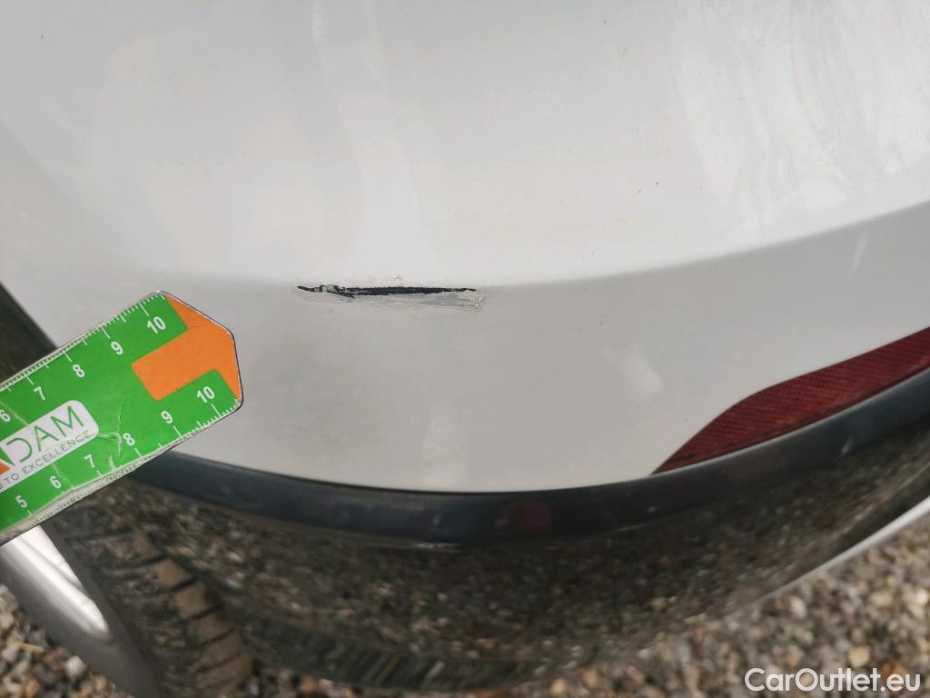  Audi  Q2 AUDI  / 2016 / 5P / todoterreno Design 30 TFSI 85kW (116CV) #18